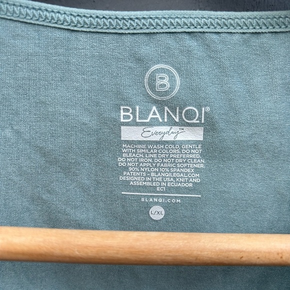 BLANQI Maternity Cap Sleeve Crew Neck Dress, BNWT, L/XL - Picture 10 of 10